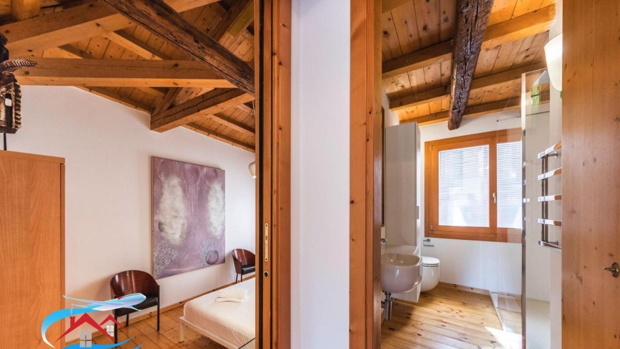 Au Nom De La Rose Appartement Venetië Buitenkant foto