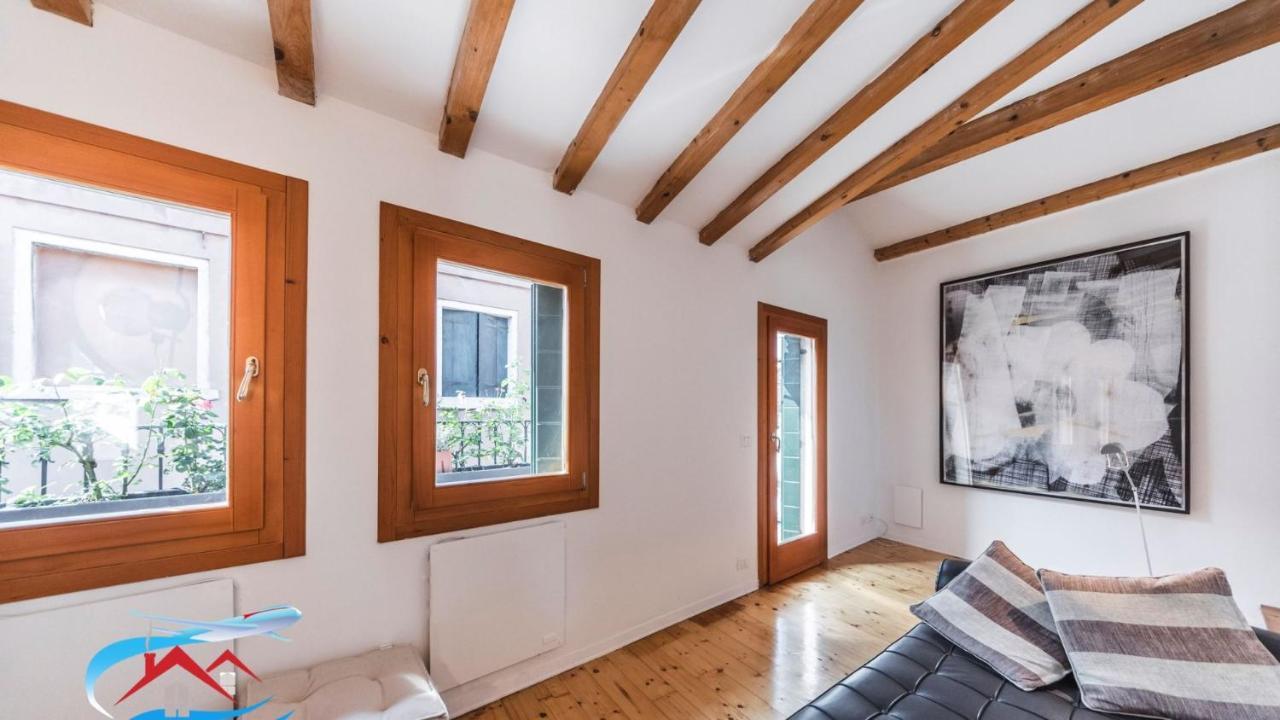 Au Nom De La Rose Appartement Venetië Buitenkant foto