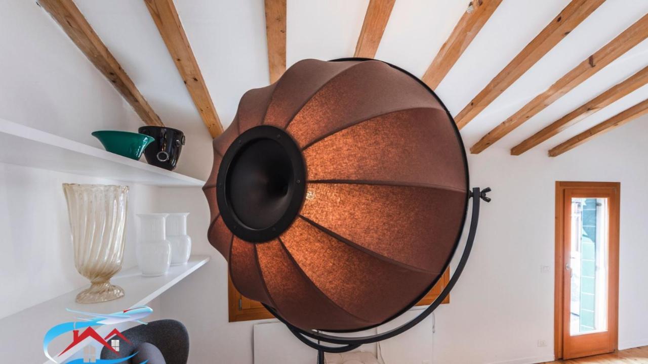 Au Nom De La Rose Appartement Venetië Buitenkant foto